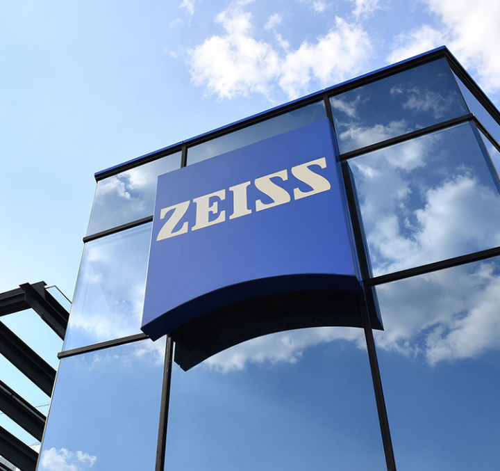 Zeiss Visufit 1000: The Future of Eyewear Fitting Technology