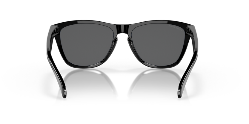OAKLEY PLASTIC BLACK ROUND SQUARISH SUNGLASS